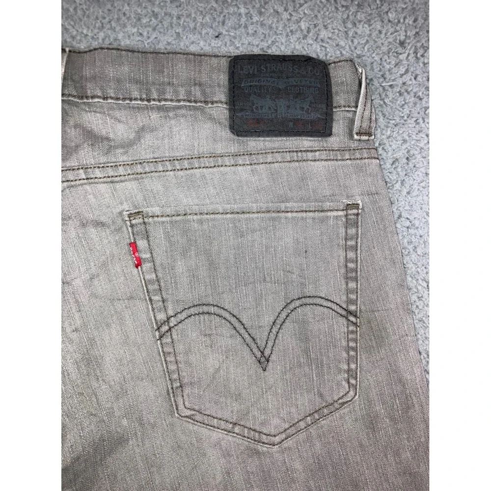 Levis stain back